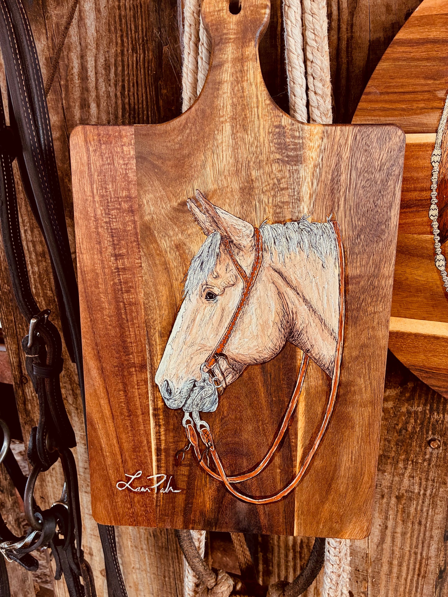 Palomino Wooden Cutting Board