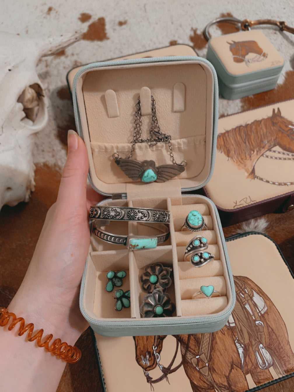 Faye Mini Blue Case
