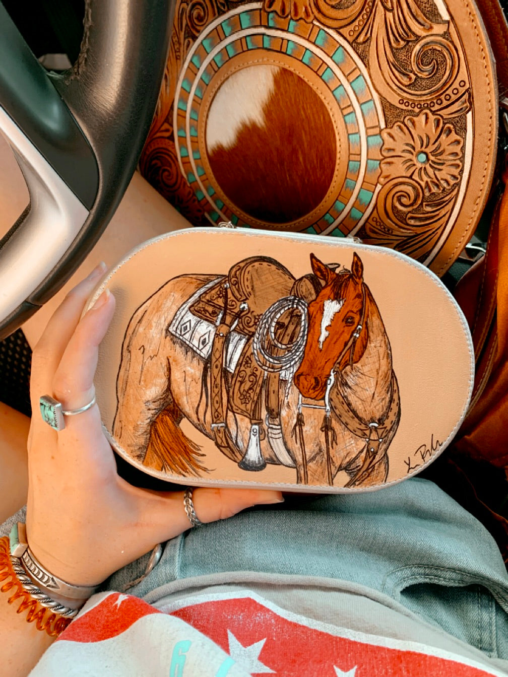 Large Oval Red Roan Case