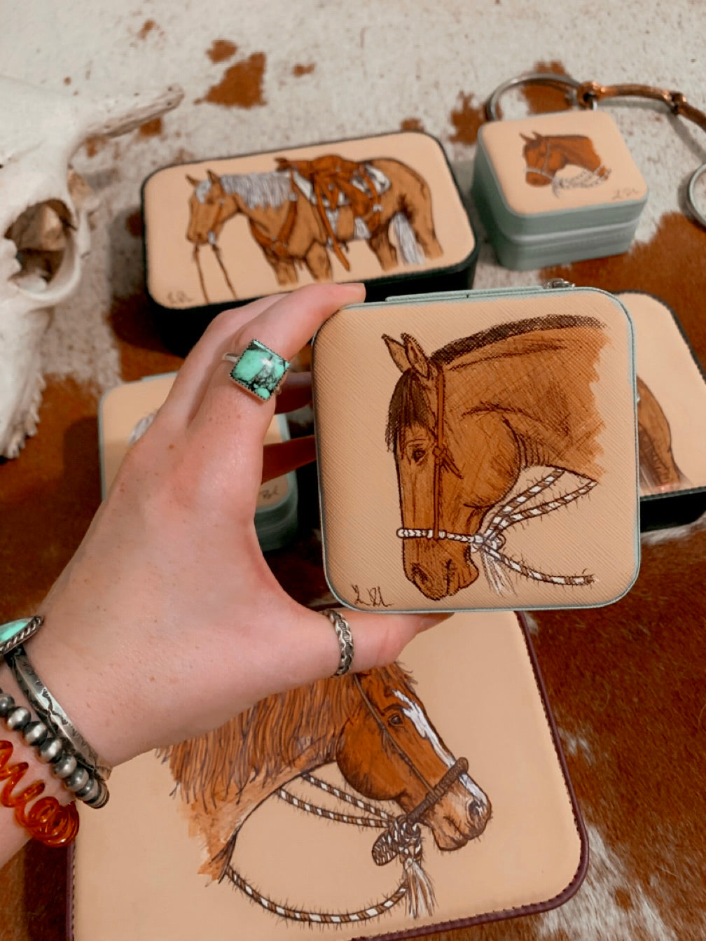 Faye Mini Blue Case