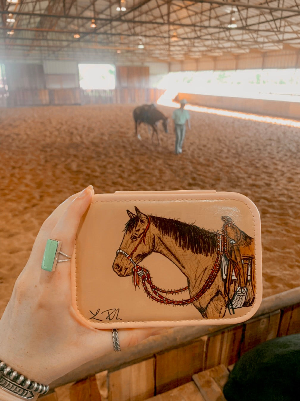 Jamie Large Pink Case