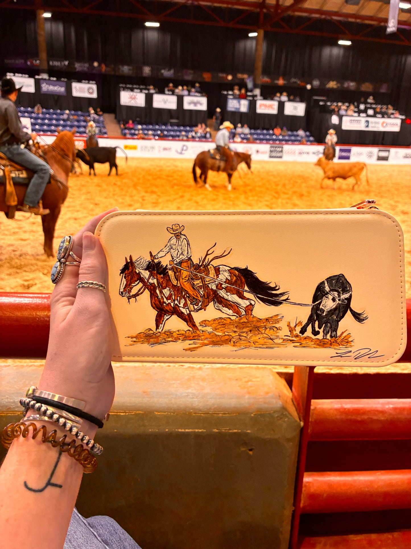 Lasso White Long Case