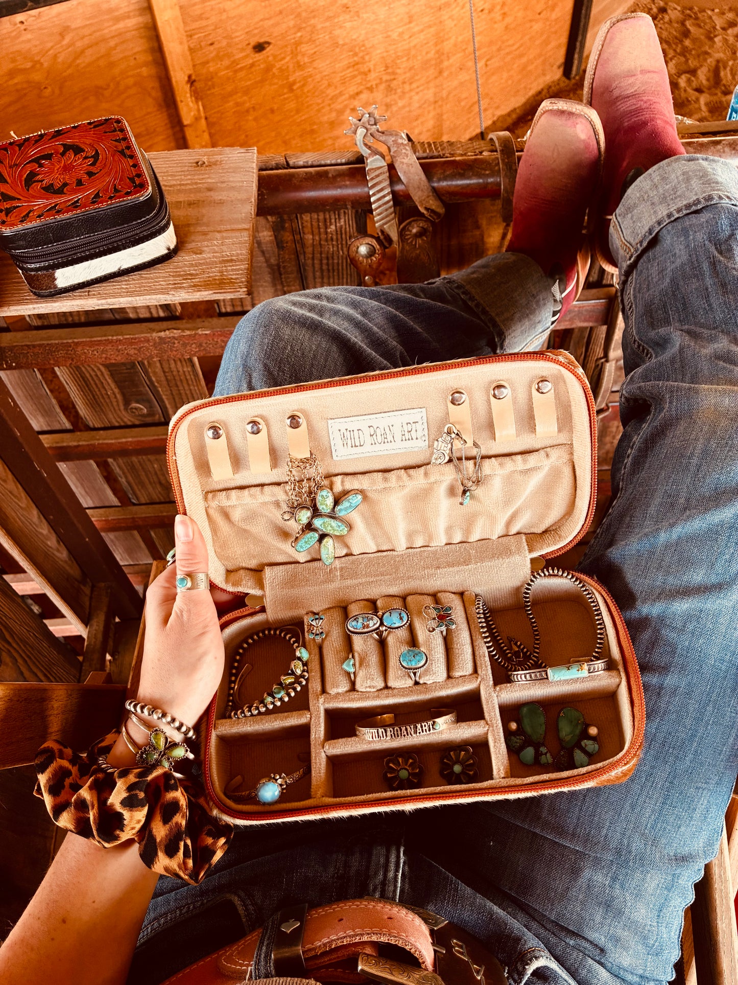 Cutter Thingz Handpainted Cowhide Case