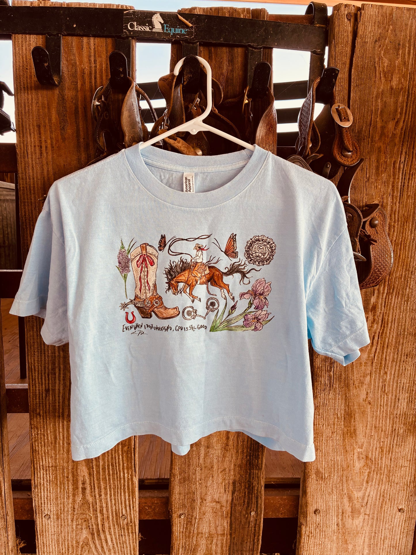 God Is Still Good Cotton Cropped Tee Medium