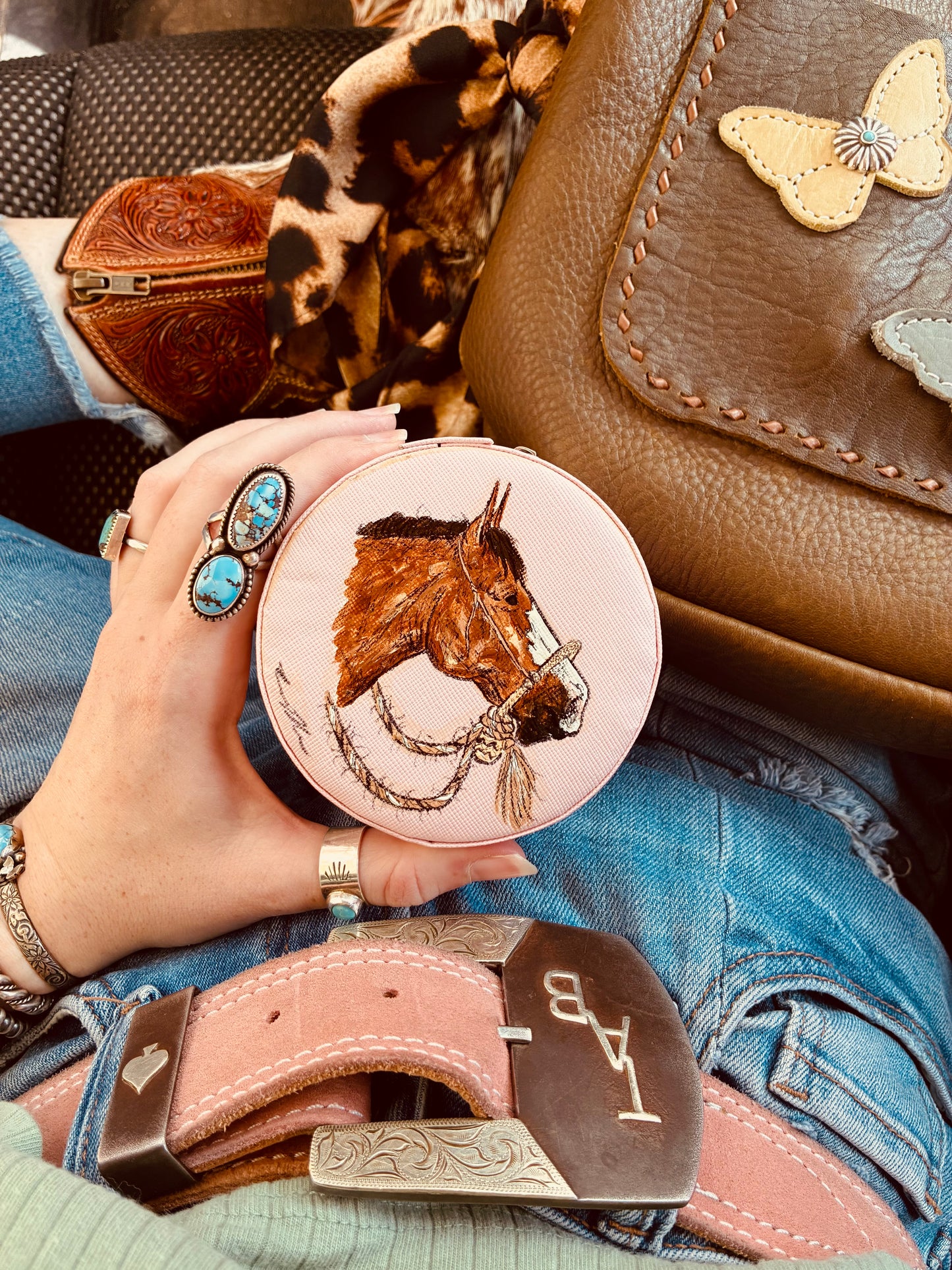 Francie Round Mini Case