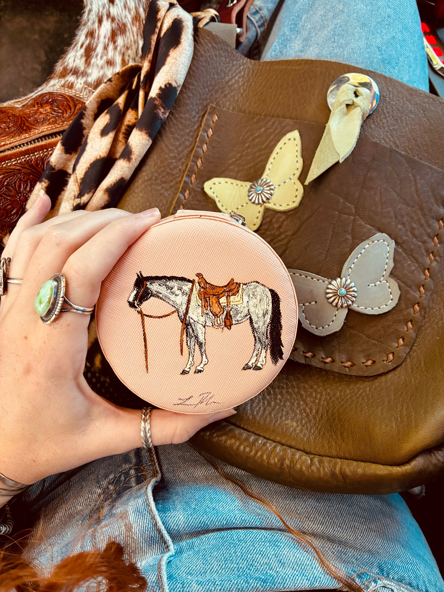 Bluey Round Mini Case