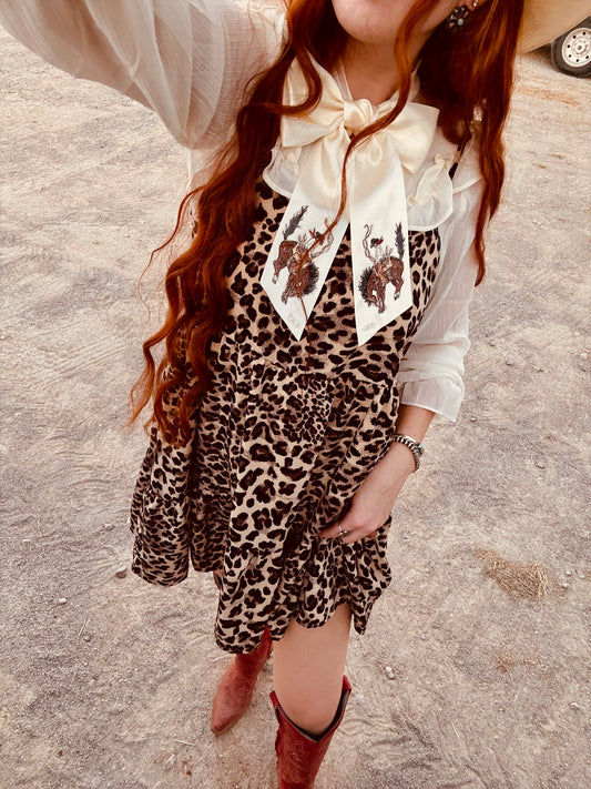 Rowdy White HANDPAINTED Hairbow